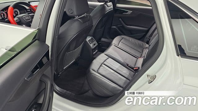 Audi A4 2023 — Şəkil 12/20