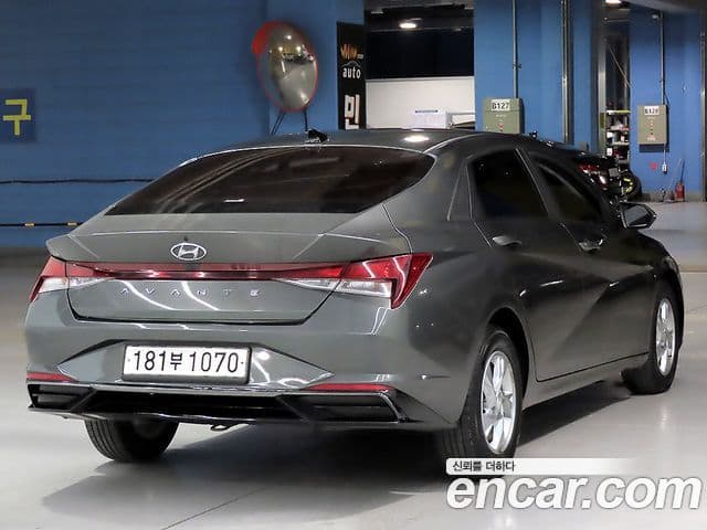 Hyundai Avante 2022 — Фото 1/20