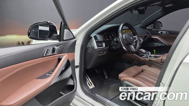 BMW X6 2021 — ფოტო 10/20