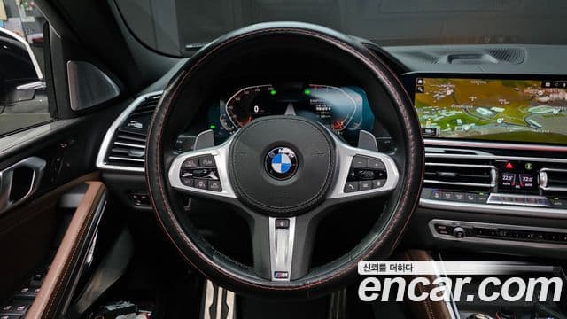 BMW X6 2021 — ფოტო 13/20