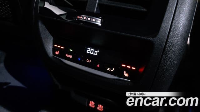 BMW X4 2020 — Şəkil 19/20