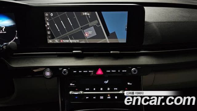 Kia Carnival 2021 — Фото 14/20