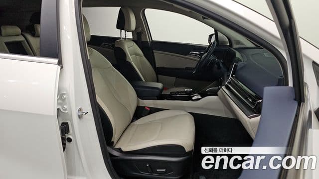 Kia Sportage 2022 — Фото 11/20