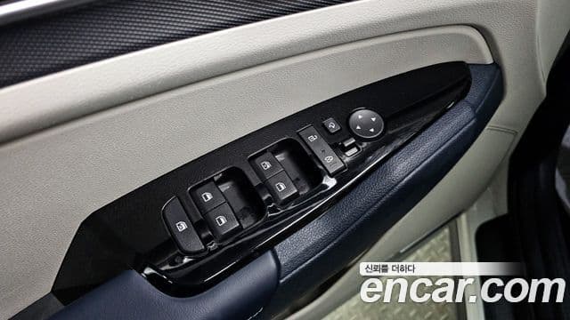 Kia Sportage 2022 — Фото 13/20