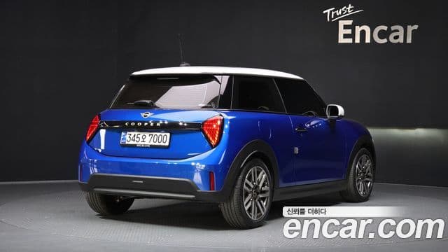 Mini Cooper C 2024 — Şəkil 2/20