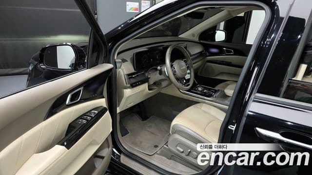 Kia Carnival 2023 — Фото 9/20