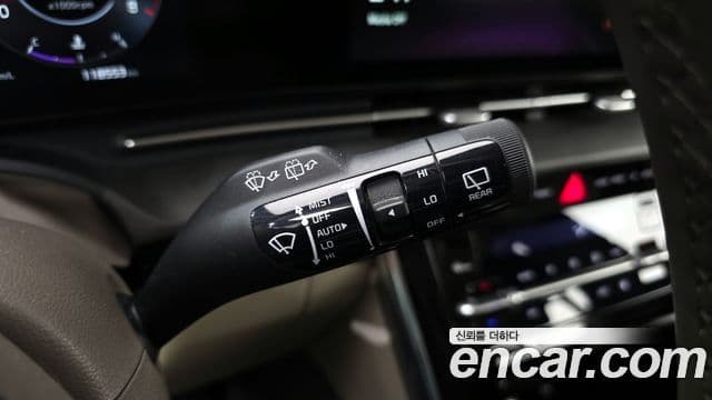 Kia Carnival 2023 — Фото 15/20