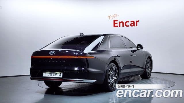 Hyundai Grandeur Hybrid 2024 — Şəkil 13/20