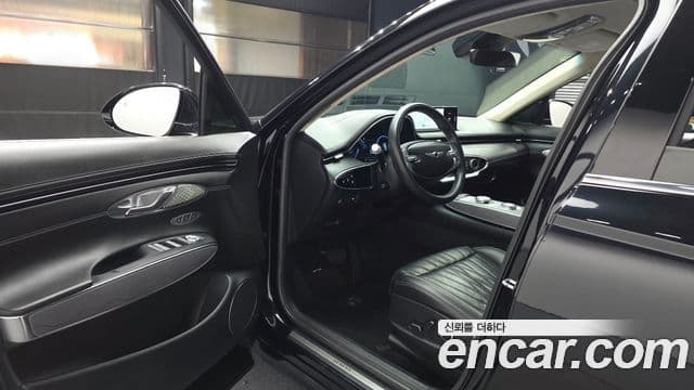 Genesis GV70 2021 — фото 10 из 20