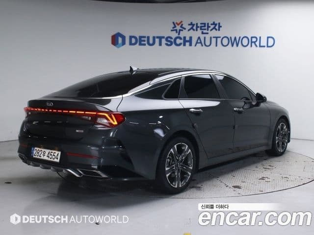 Kia K5 2021 — ფოტო 1/20