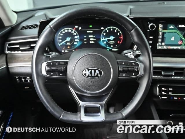 Kia K5 2021 — ფოტო 12/20