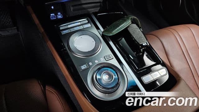 Genesis Electrified G80 2022 — ფოტო 9/20