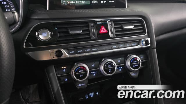 Genesis G70 2019 — Şəkil 17/20