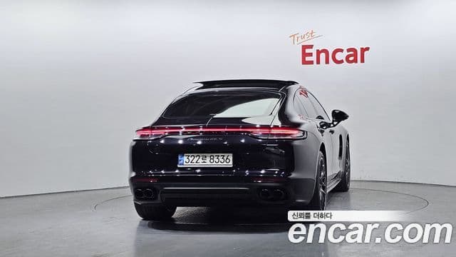Porsche Panamera 2022 — Photo 4/20