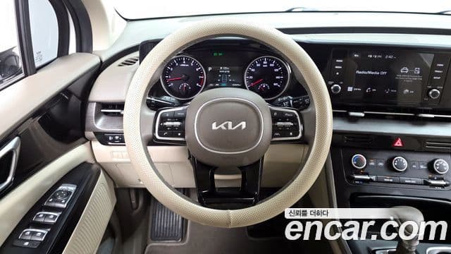 Kia Carnival 2022 — Фото 14/20