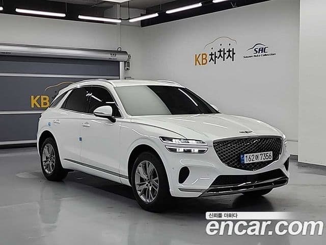 Genesis GV70 2022 — ფოტო 3/18