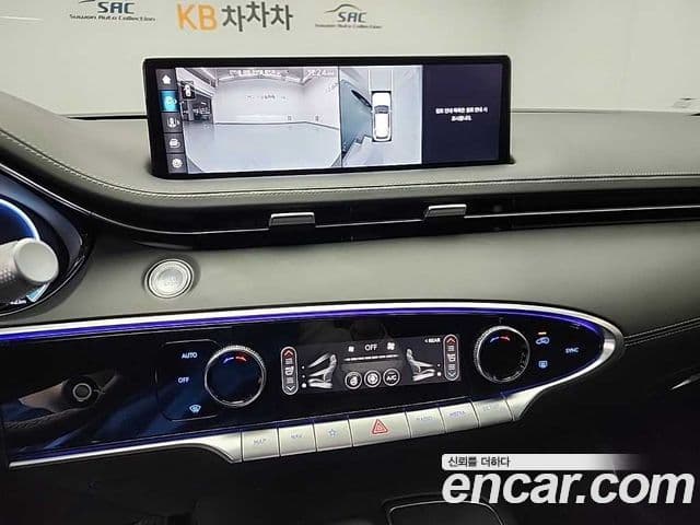 Genesis GV70 2022 — ფოტო 8/18