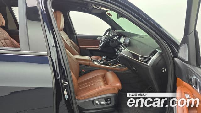 BMW X7 2020 — Photo 15/20