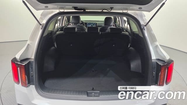 Kia Sorento 2023 — Фото 20/20