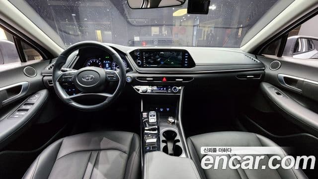 Hyundai Sonata 2020 — Фото 7/20