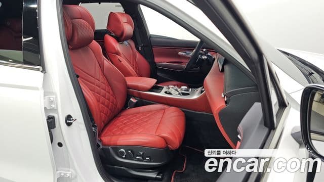 Genesis GV70 2025 — фото 11 из 20