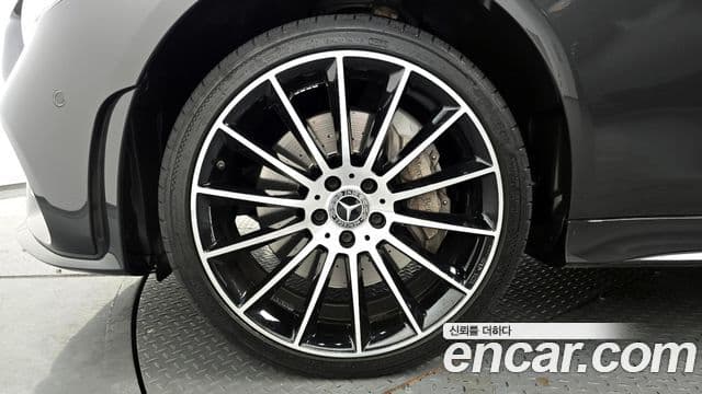 Mercedes-Benz CLS-Class 2020 — Photo 20/20