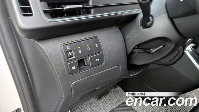 Hyundai Staria 2022 — Photo 20/20