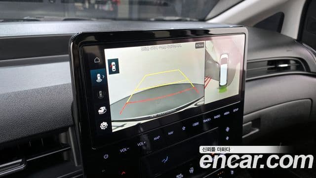 Hyundai Staria 2022 — Photo 4/20