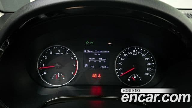 Kia Seltos 2020 — ფოტო 8/20