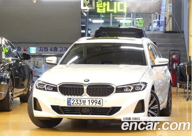 BMW 3 Series 2025 — ფოტო 15/20