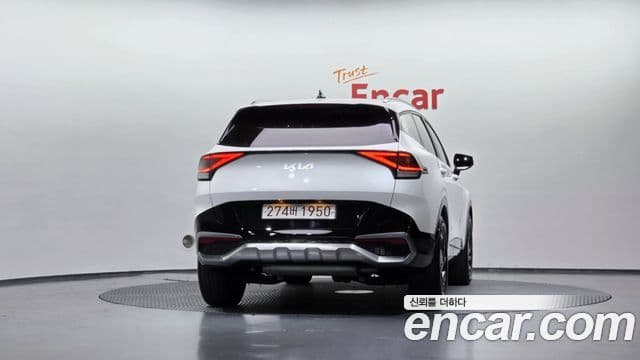 Kia Sportage 2022 — ფოტო 4/20