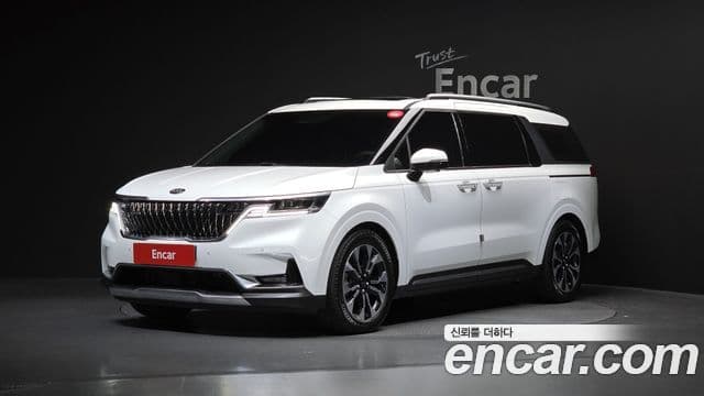 Kia Carnival 2021 — ფოტო 5/20