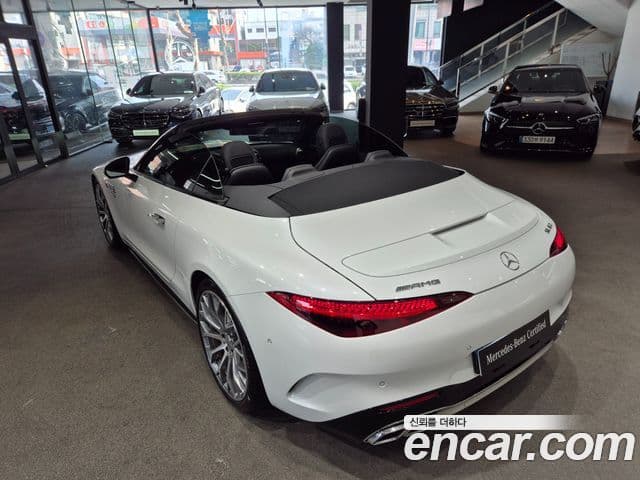 Mercedes-Benz SL-Class 2024 — Şəkil 18/20