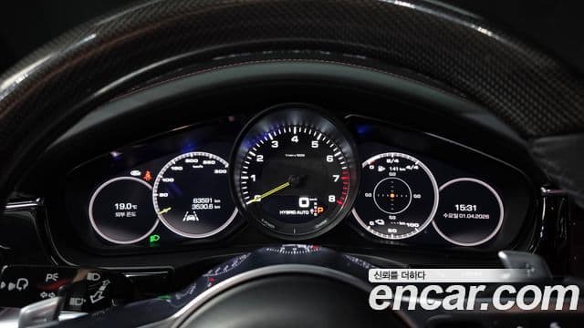 Porsche Panamera 2020 — Şəkil 8/20