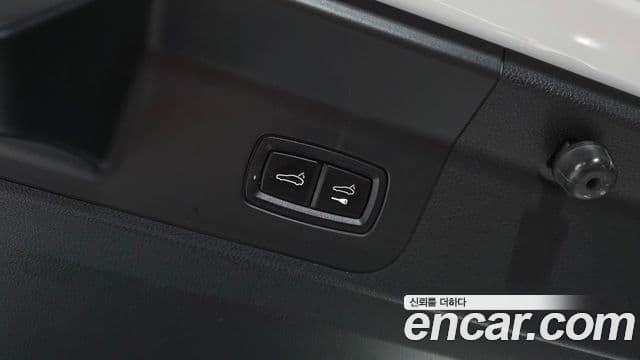 Porsche Panamera 2020 — ფოტო 20/20
