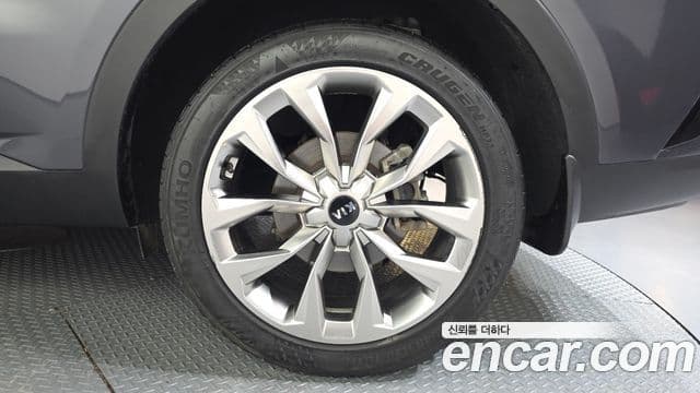 Kia Sorento 2020 — ფოტო 5/20
