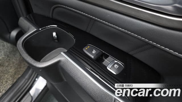 Kia Sorento 2020 — ფოტო 19/20
