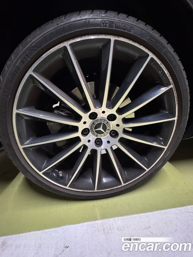 Mercedes-Benz E-Class 2023 — ფოტო 9/14