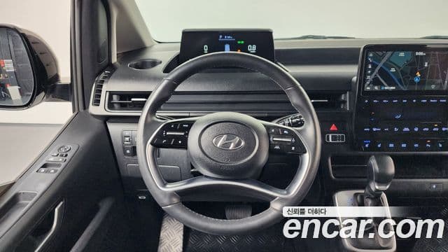 Hyundai Staria 2022 — Фото 13/20