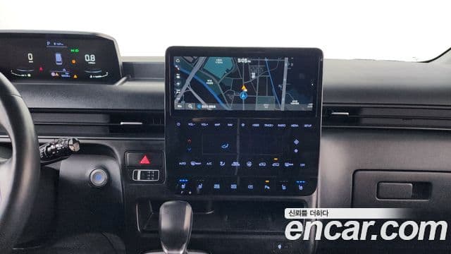 Hyundai Staria 2022 — Фото 14/20