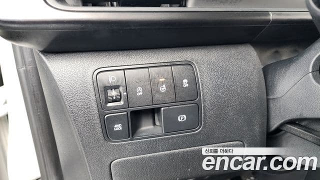 Hyundai Staria 2022 — Фото 18/20