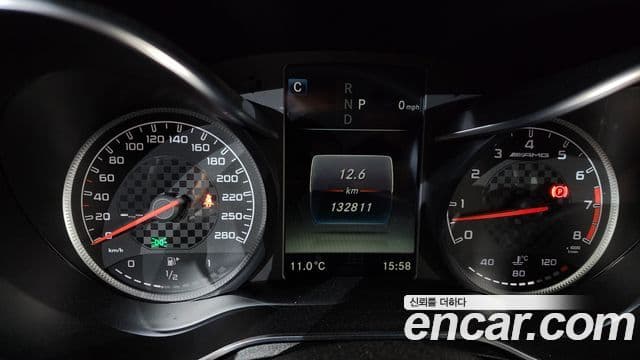 Mercedes-Benz GLC-Class 2019 — Şəkil 6/20
