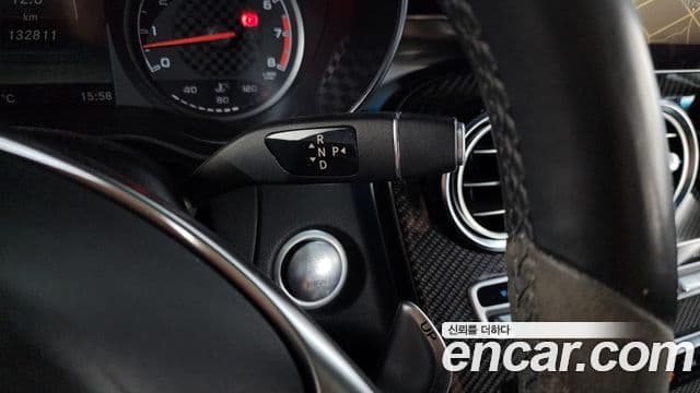 Mercedes-Benz GLC-Class 2019 — Şəkil 7/20