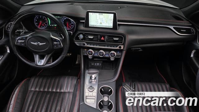 Genesis G70 2019 — ფოტო 7/20