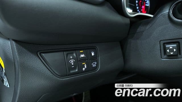 Genesis G70 2019 — ფოტო 17/20