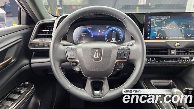 Toyota Crown Crossover 2024 — Фото 13/20