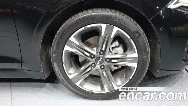 Kia K5 2023 — Şəkil 4/20