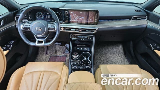 Kia K5 2020 — ფოტო 7/20