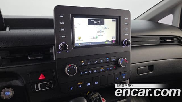 Hyundai Staria 2022 — Şəkil 14/20