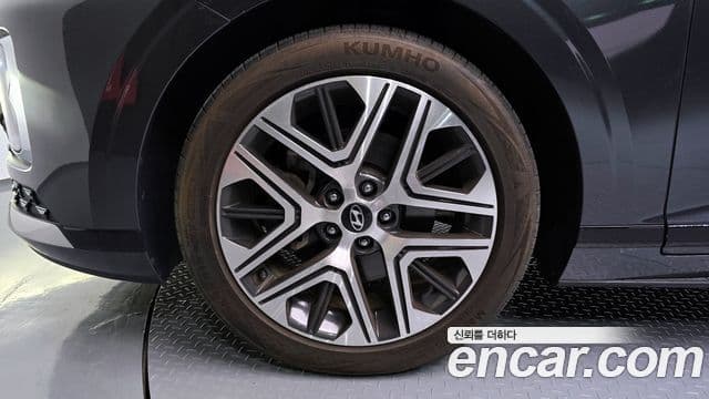 Hyundai Grandeur Hybrid 2023 — ფოტო 14/20